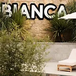 Bianca & Tirana Отель Priska e Madhe