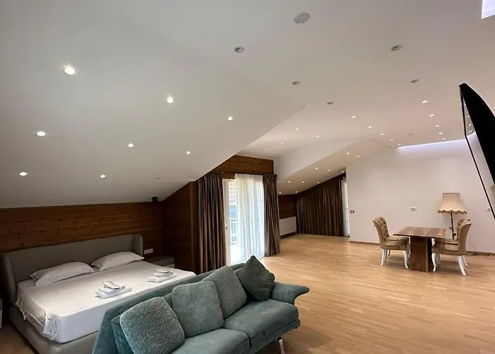 Bianca Hotel&villa