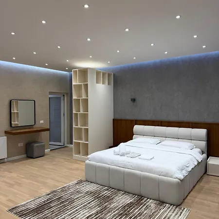 Hotel Bianca & Priska e Madhe