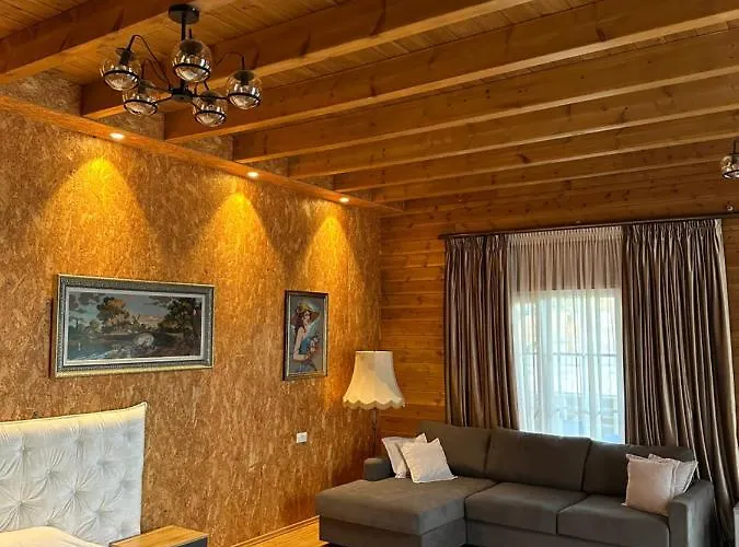 Bianca Hotel&villa *