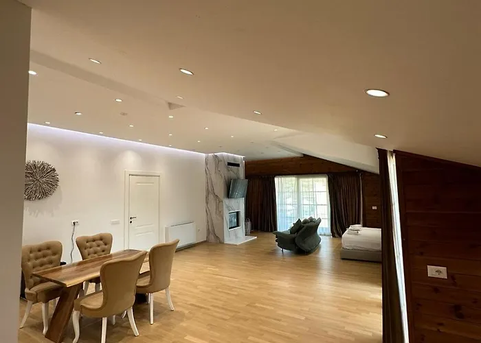 Bianca Hotel&villa Hotel